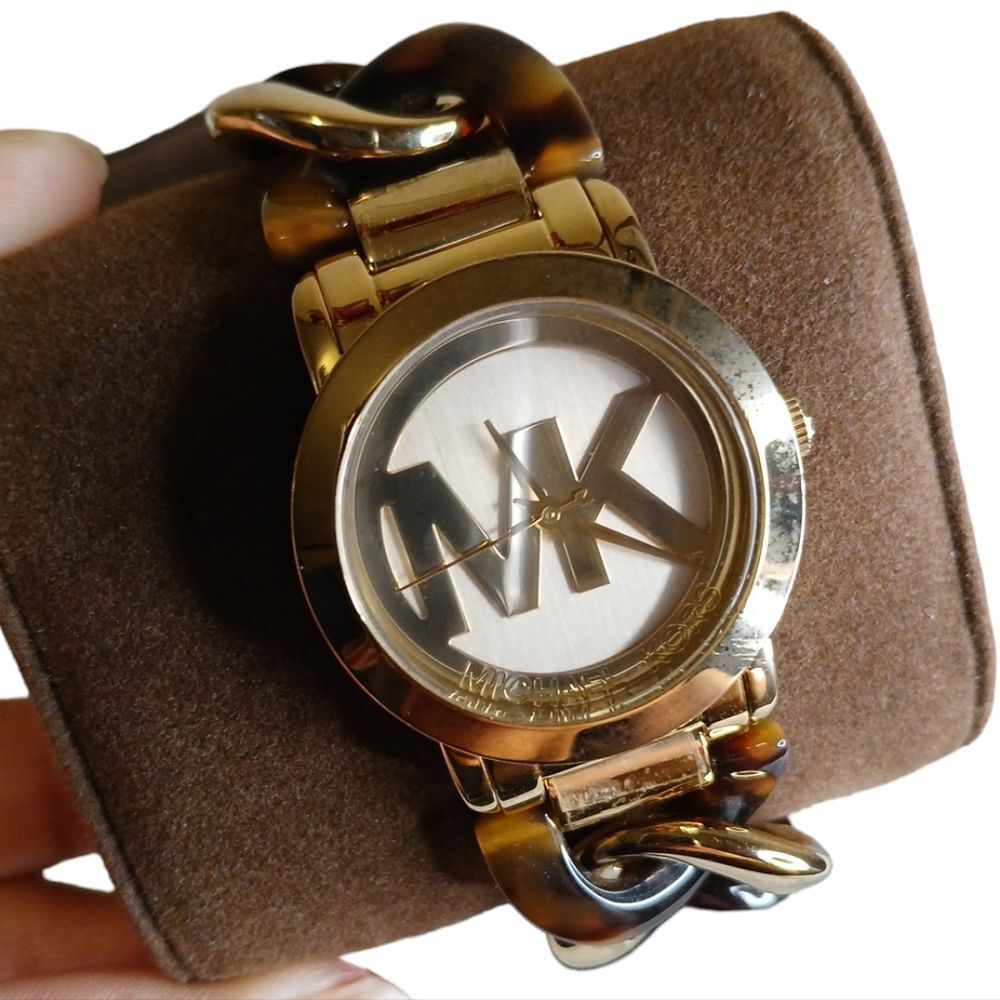 Micheal Kors Stainless Steel Caseback #4296 TORTOISE CHAIN LINK WATCH‎ USED
